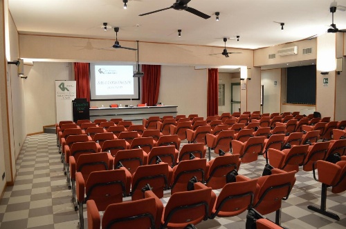 Canadian Hotel image 1