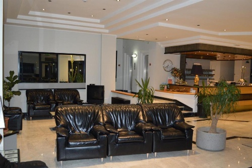 Canadian Hotel image 20